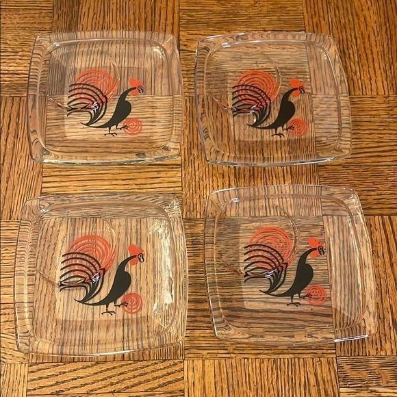 Vintage rooster cocktail hors d’oeuvre plates set of four